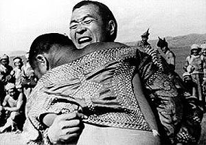 Нуруугаа авахуулсан үндэсний кино